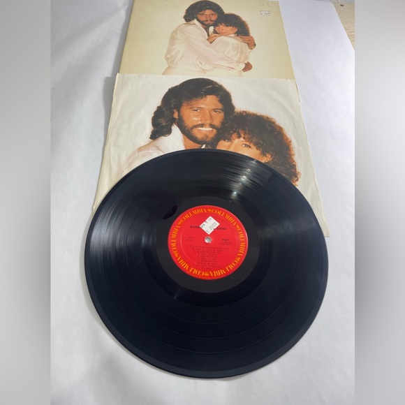 Vintage 1980 Barbra Streisand Guilty Vinyl LP Record with Barry Gibb - Picture 5 of 8